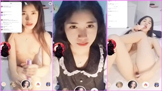 สาวไทยหน้าใสนมไซส์เล็ก โชว์ของเด็ดเย็ดควยปลอมจนน้ำแตก